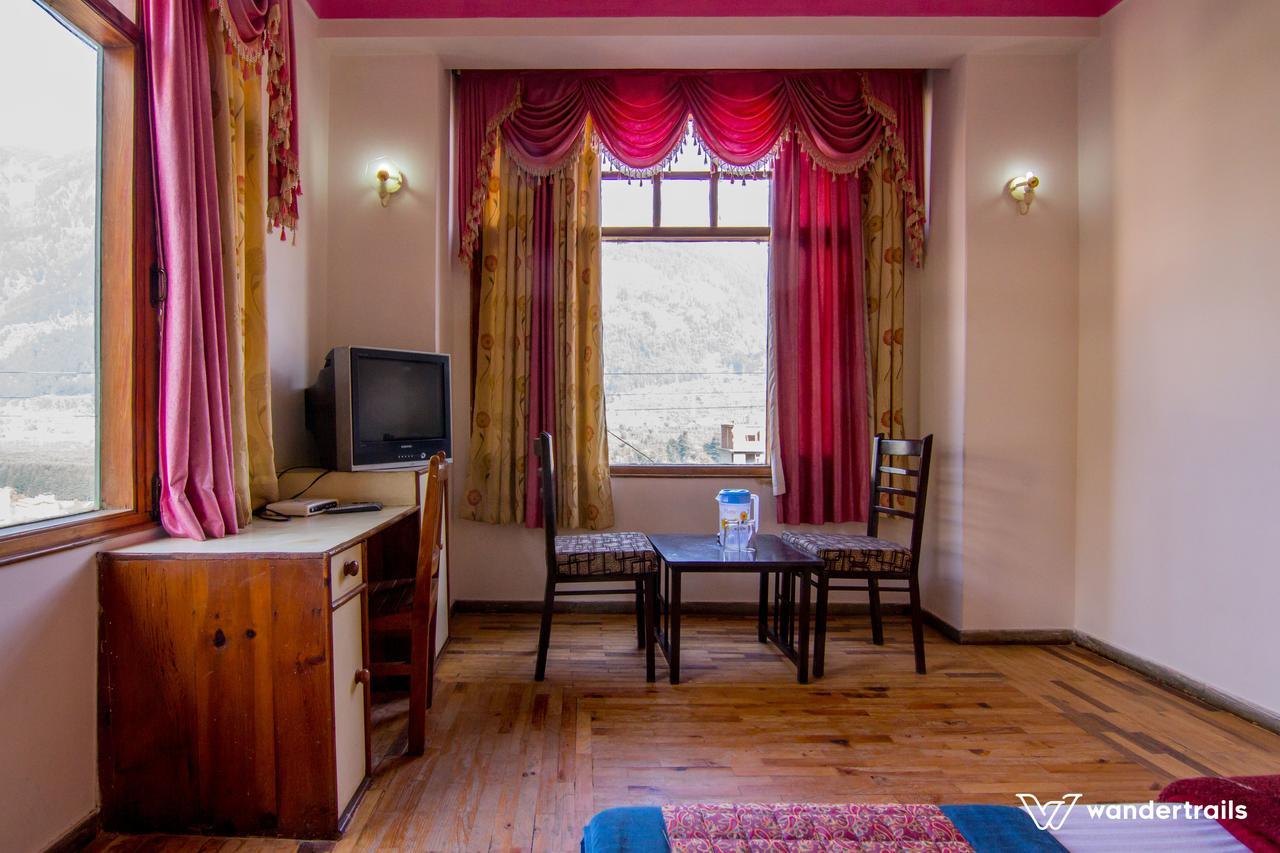 Flamingo Resort Manali  Ngoại thất bức ảnh
