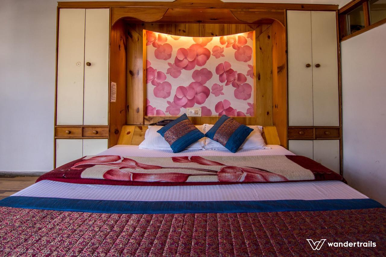 Flamingo Resort Manali  Ngoại thất bức ảnh