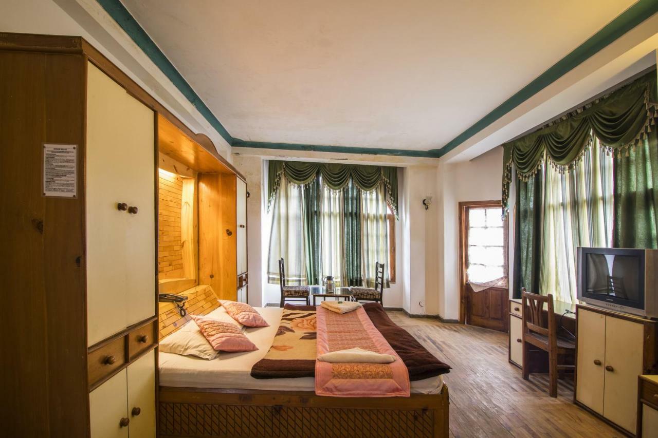 Flamingo Resort Manali  Ngoại thất bức ảnh